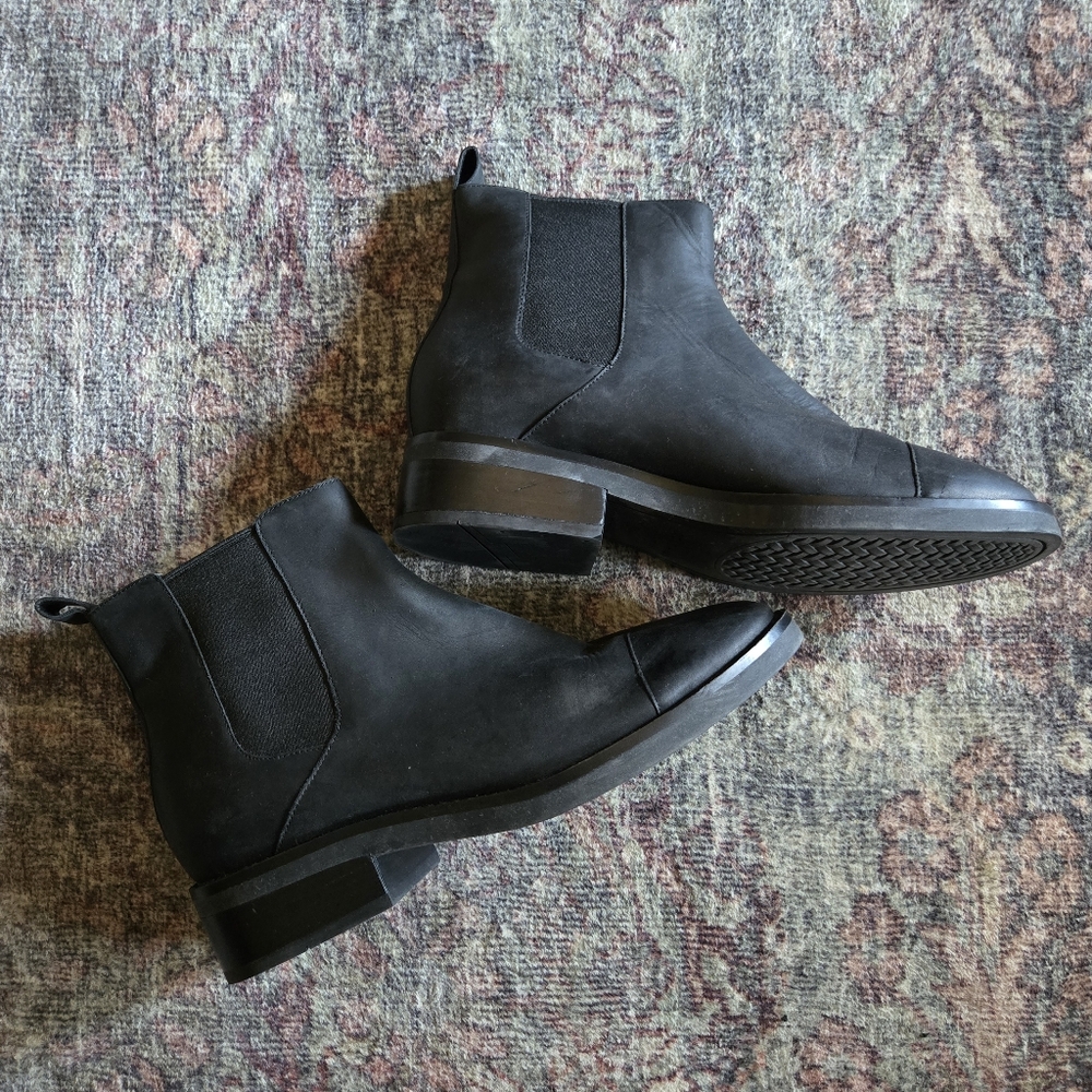 Black Cole Haan Waterproof Chelsea Boots Sz 7